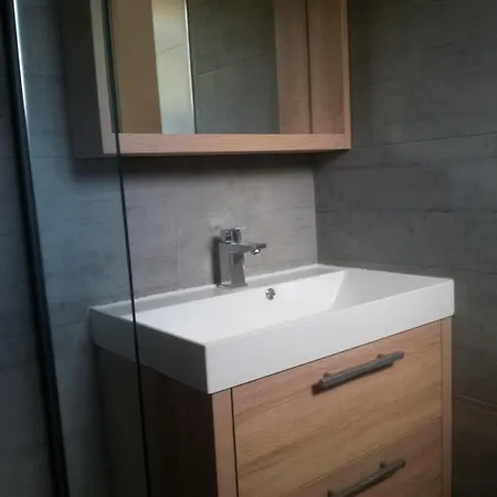 130 M2 Dans Domaine Prive Aux Pierres Roses *